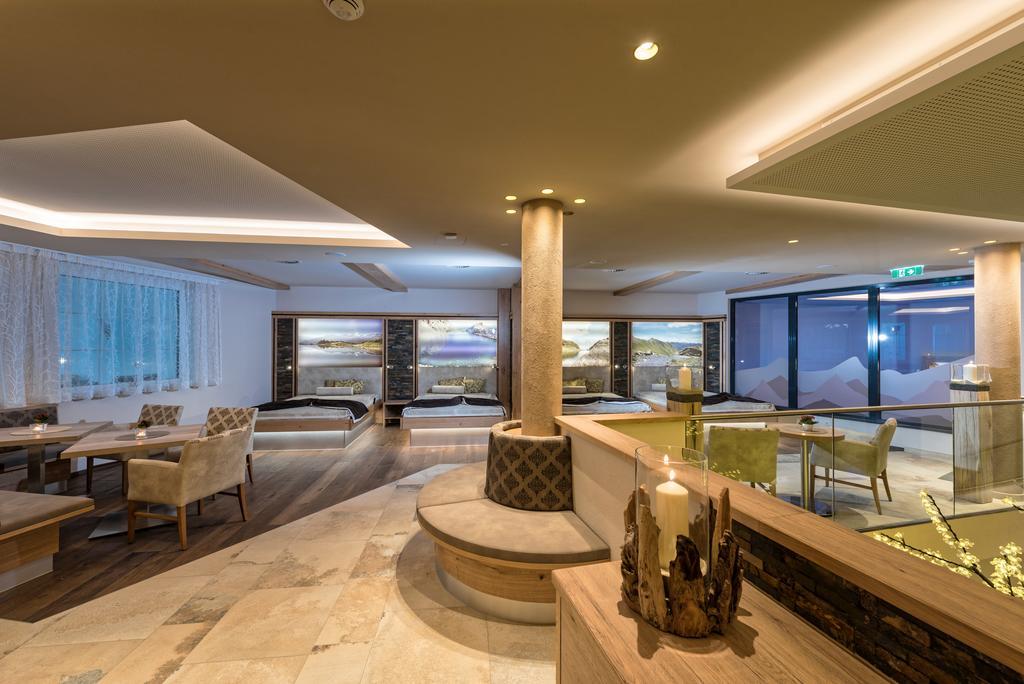 Hotel Jennys Schloessl Serfaus Bagian luar foto
